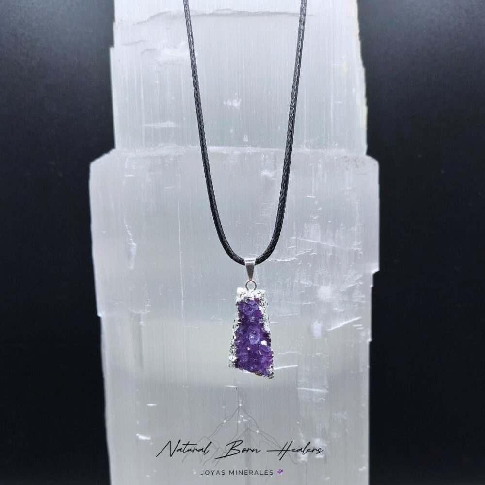 Colgante de Amatista natural en forma de drusa